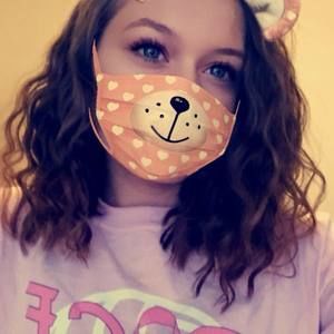 Meet your Posher, Chayna